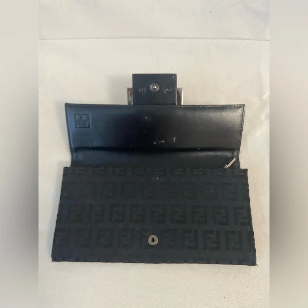 Authentic FENDI Zucchino Print Canvas Leather Black Long Wallet 8M0021 - Picture 2 of 16